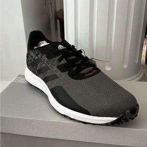 NEW WITH TAGS - ADIDAS MENS RUNNING SHOES